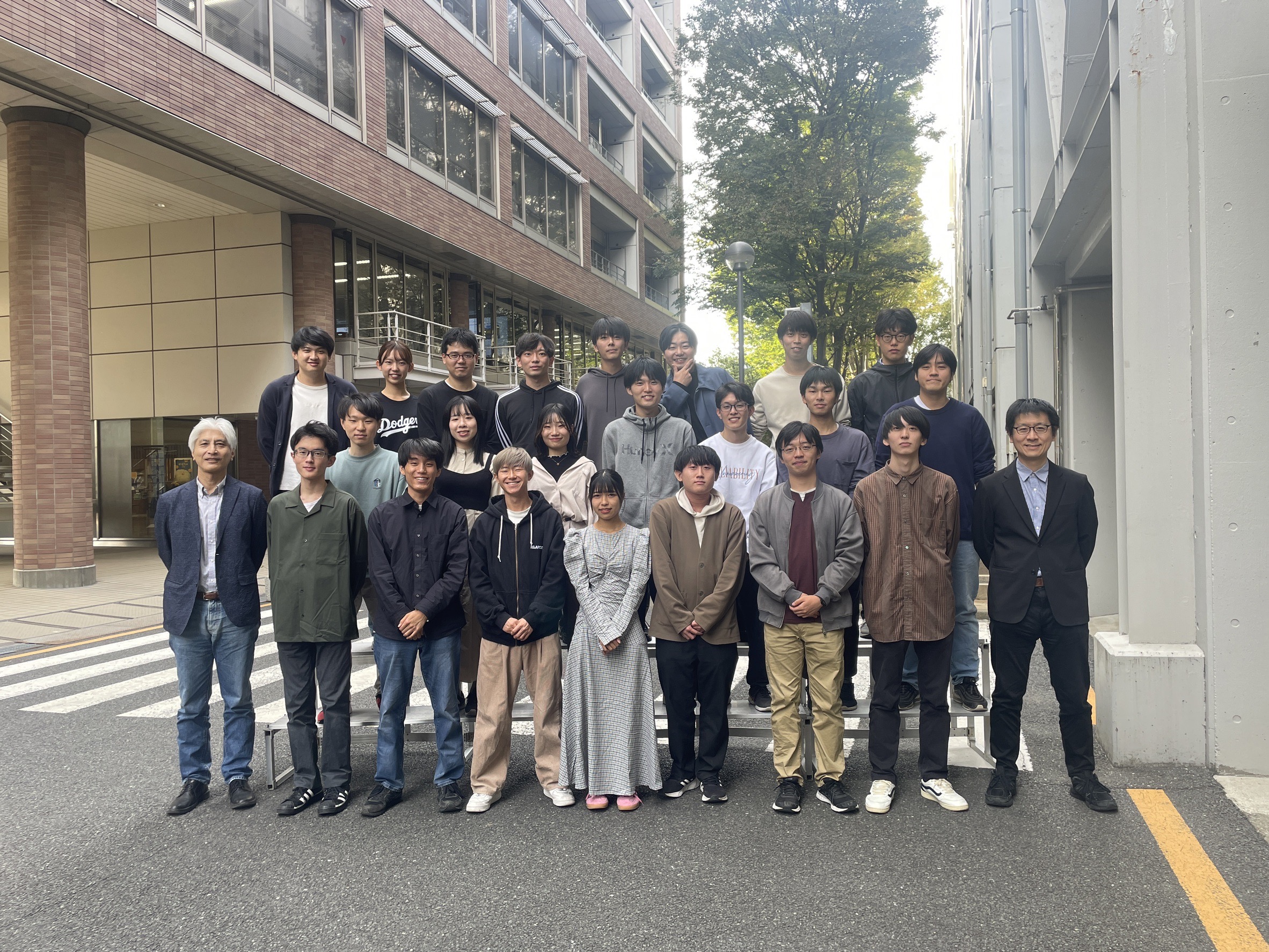 慶應義塾大学 高尾研究室